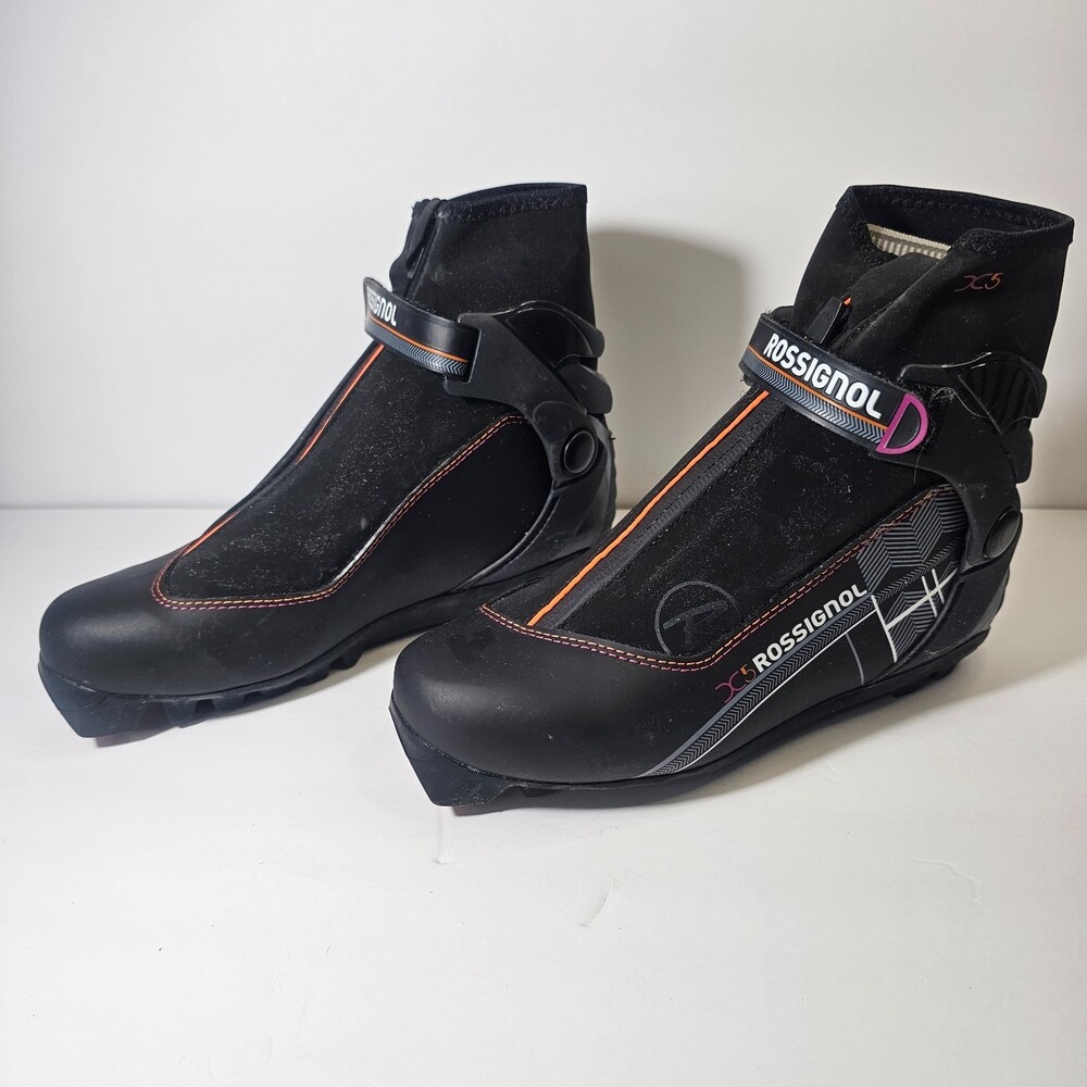 New without Box Rossignol Women's Ski Boots X5 FW Touring Boots Size 38/40